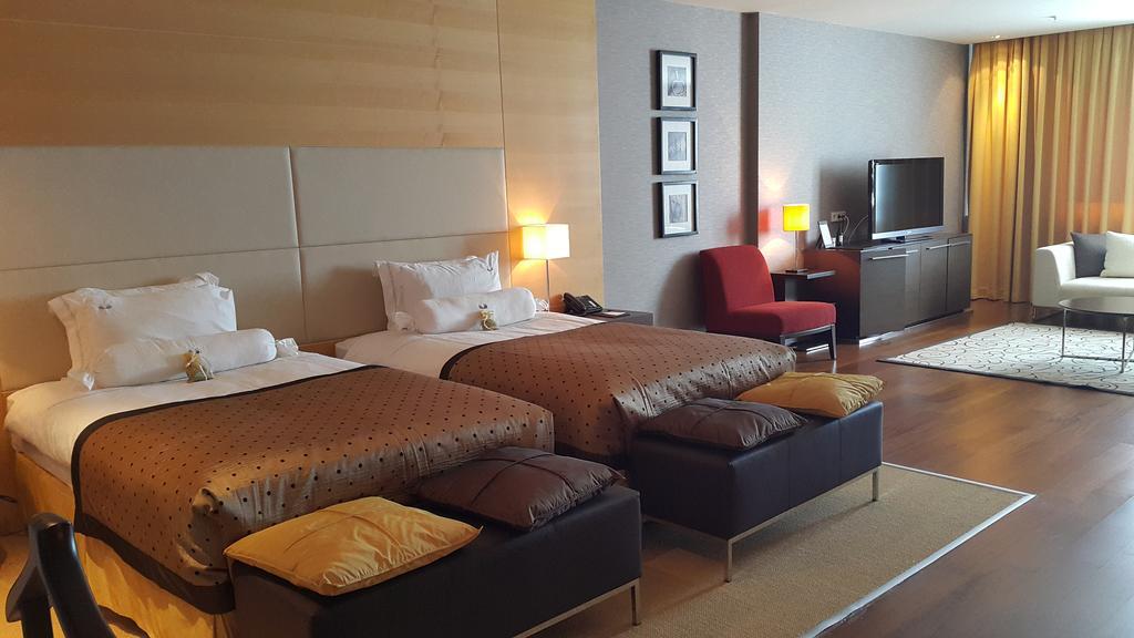 Hotel Grand Swiss Erbil Habitación foto