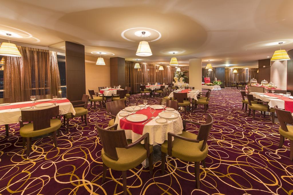 Hotel Grand Swiss Erbil Exterior foto