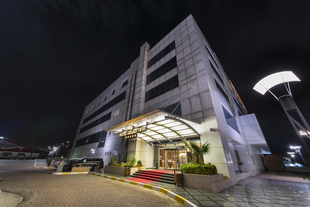 Hotel Grand Swiss Erbil Exterior foto